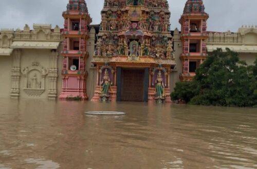வற்றாப்பளை கண்ணகி அம்மன் ஆலயமும் வெள்ளத்தில் மூழ்கியது