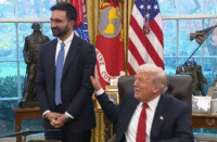 இந்திய வம்சாவளி மேயரை புகழ்ந்த டிரம்ப்